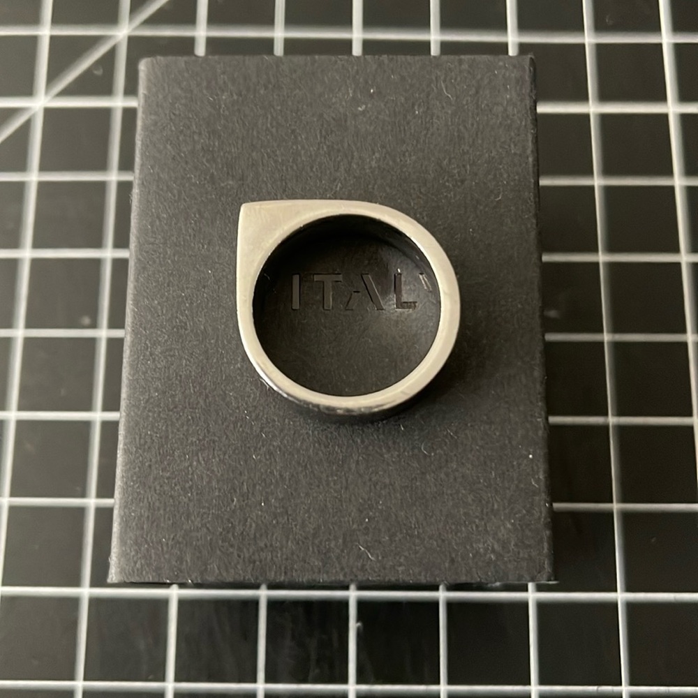 Vitaly Dropp Ring